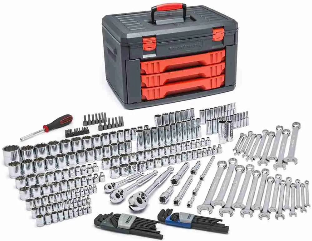 JUEGO DE HERRAMIENTA CUADRO 1/4",3/8 Y 1/2" CON MATRACAS 239PZ